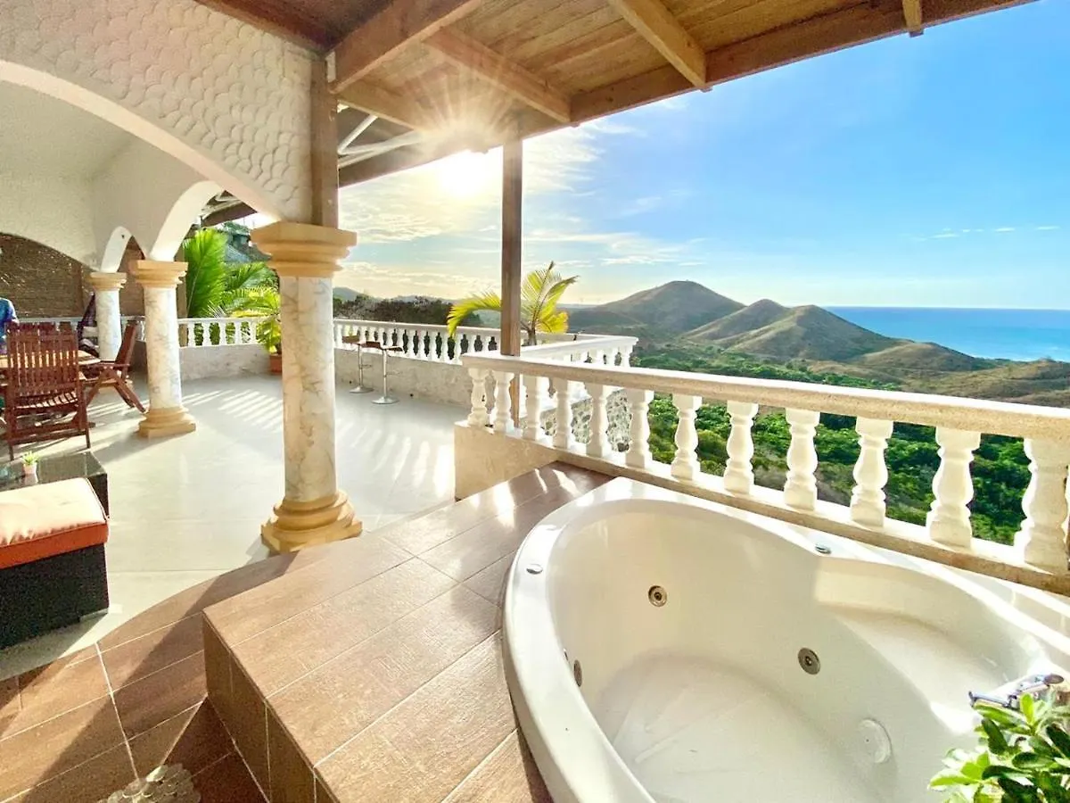 Marina Suites Imbert Apartment